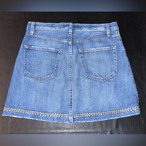 FRAME Denim Studded Mini Skirt Size 26, Luxury Denim, Classic Chic Skirt, Cute - Picture 3 of 7